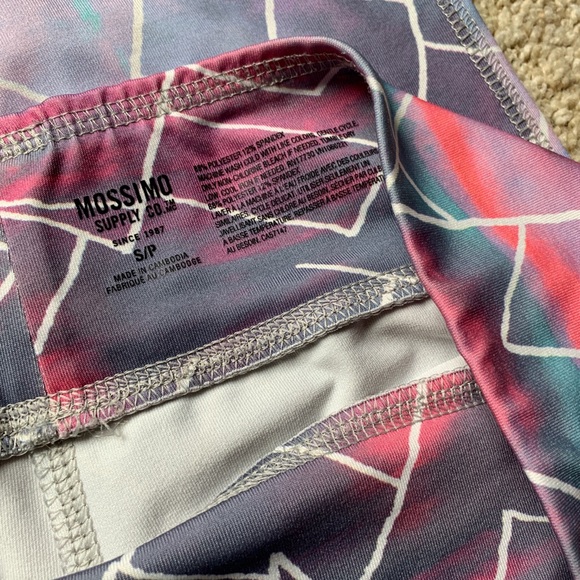 Mossimo | Mountain Leggings - Picture 4 of 7